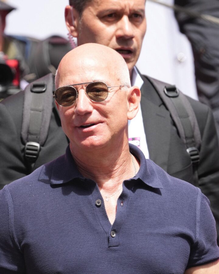 Jeff Bezos, Amazon founder