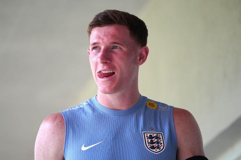 Elliot Anderson of Manchester City